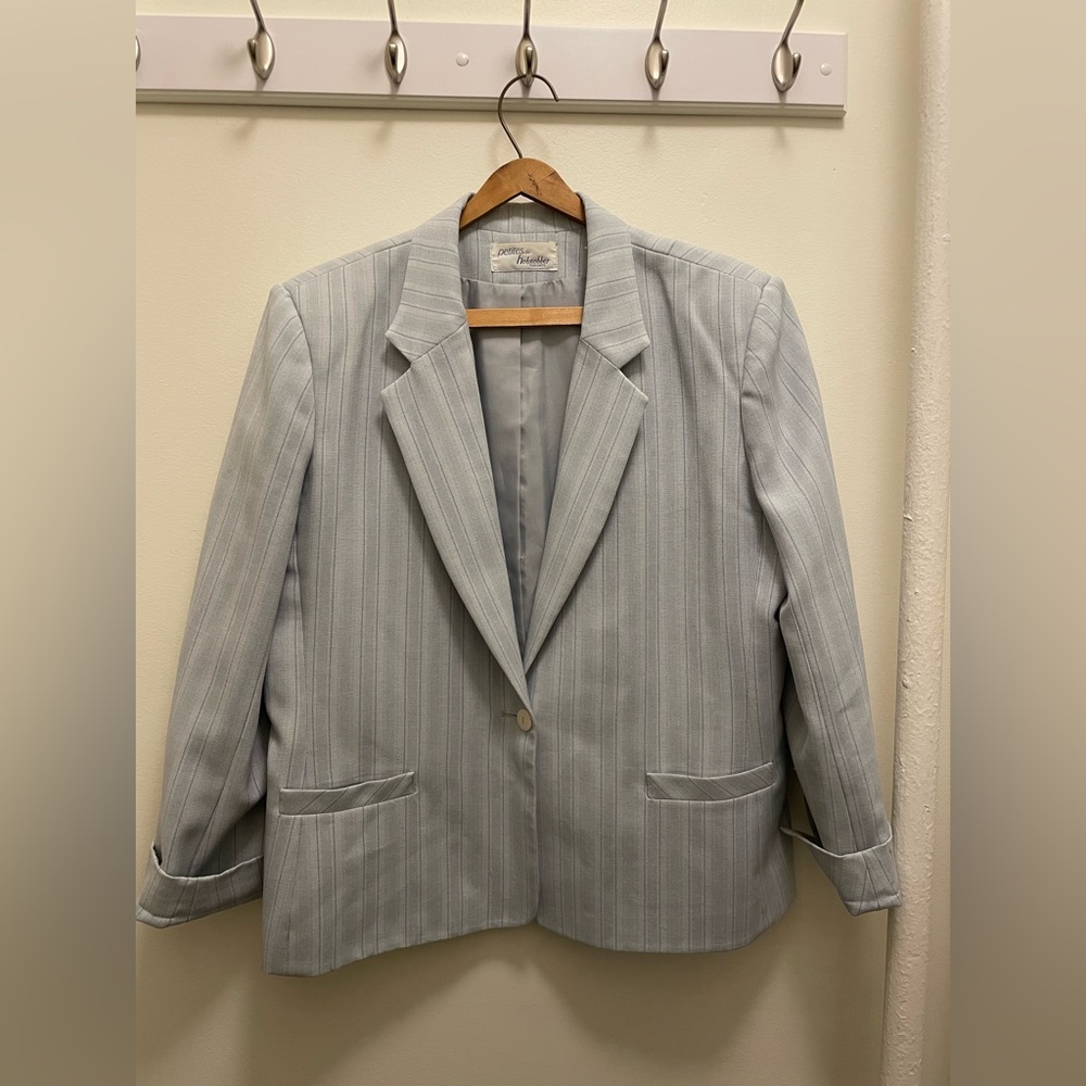Petites de Hobnobber Light Blue Pinstripe Blazer